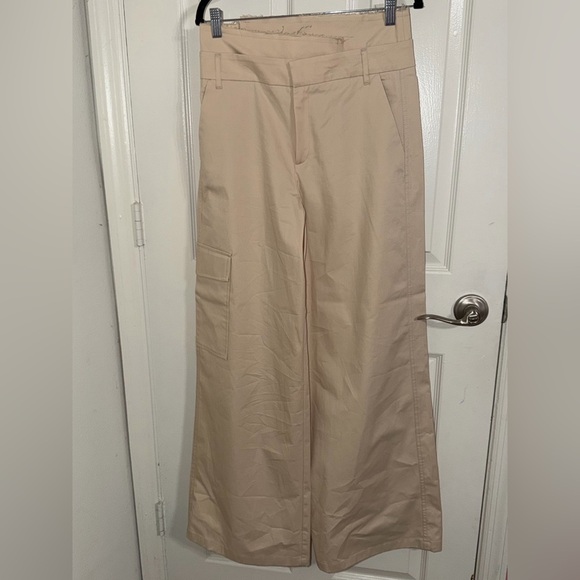 Zara Denim - Zara Beige Wide-Leg Cargo Trousers